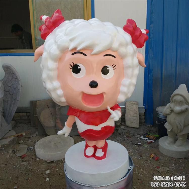 喜羊羊雕塑廠家，卡通動漫雕塑小品，玻璃鋼彩繪工藝