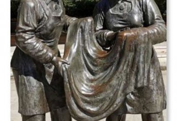 紡織工雕塑廠家，工人紡織雕塑，仿銅紡織工雕塑小品