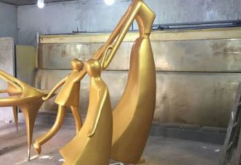 一家人雕塑廠家，計生主題小品，抽象一家人雕塑制作
