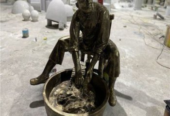 洗衣女雕塑廠家，民俗人物雕塑小品，仿銅洗衣女雕塑制作