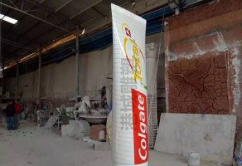 牙膏雕塑廠家，城市廣場宣傳雕塑，玻璃鋼仿真牙膏雕塑廠