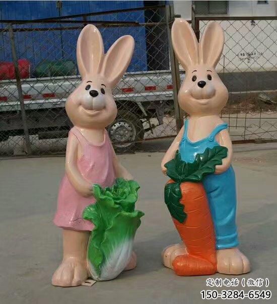 兔子雕塑廠家，卡通動物擺件，彩繪玻璃鋼兔子雕塑
