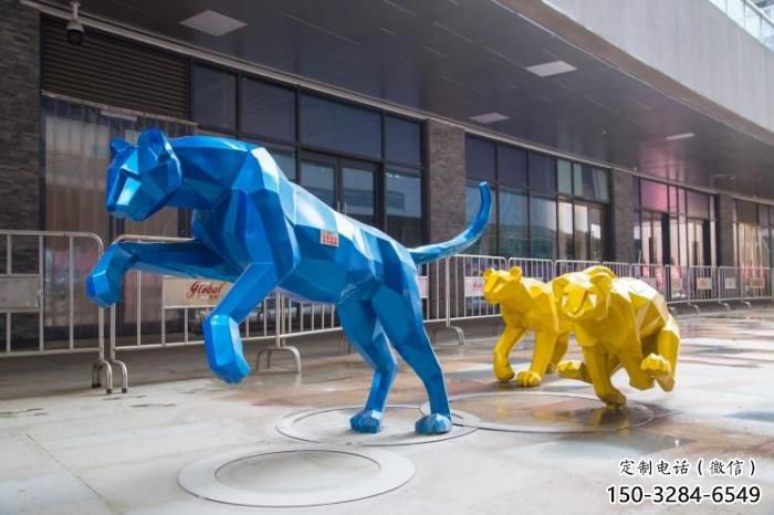 豹子雕塑廠家，商業(yè)街動物小品，幾何豹子雕塑制作