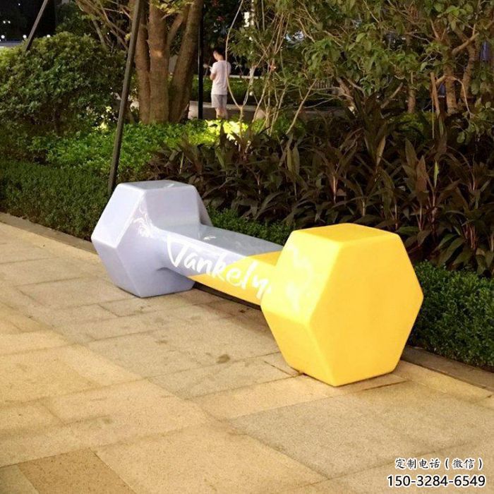 坐凳雕塑廠家，公園廣場景觀小品，玻璃鋼坐凳雕塑廠