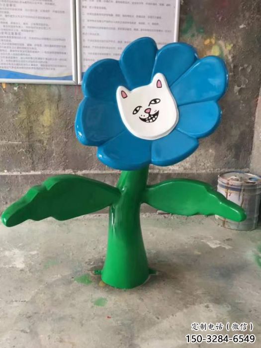 庭院花臉雕塑