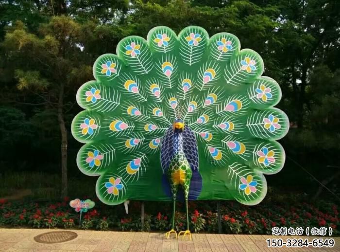 酒店孔雀雕塑 庭院仿真雕塑 彩繪小品