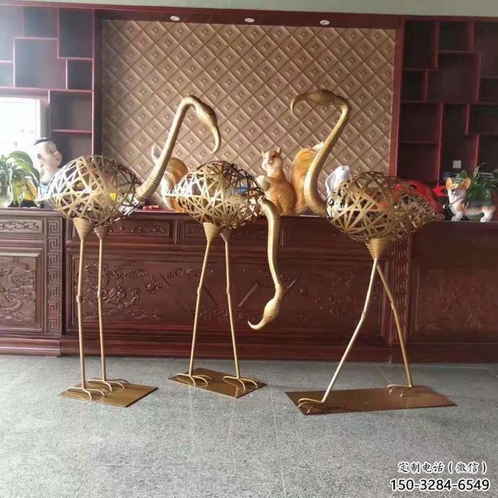 大型火烈鳥(niǎo)雕塑 商業(yè)街廣場(chǎng)雕塑 古銅色擺件