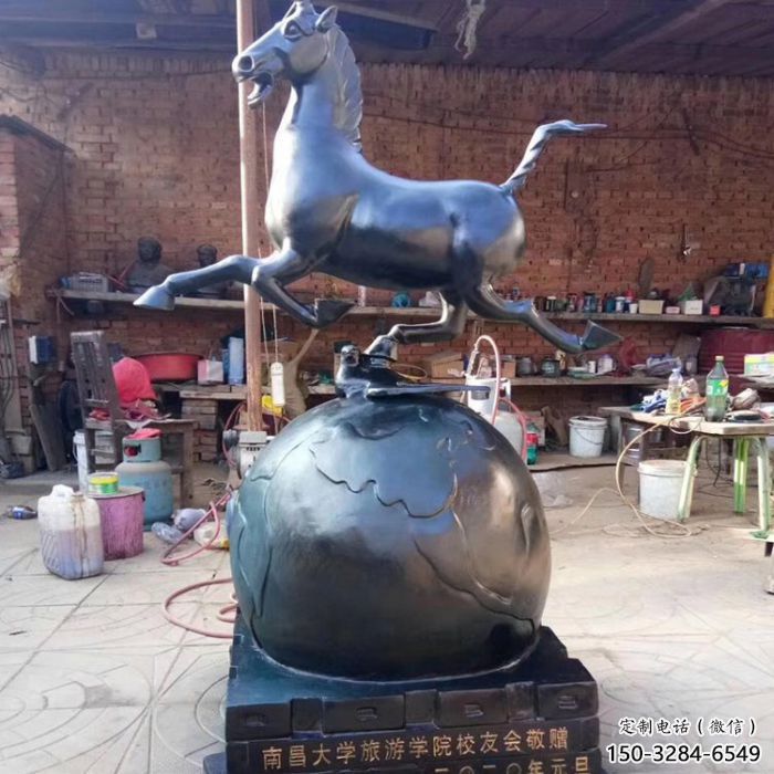 園林馬踏球雕塑 風(fēng)景區(qū)仿真雕塑 廣場小品