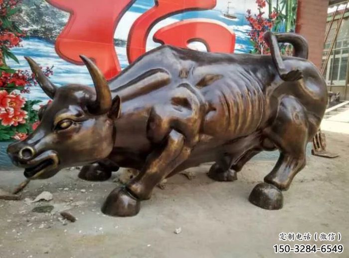 創(chuàng)意開(kāi)荒牛雕塑 步行街店門口雕塑 動(dòng)物小品