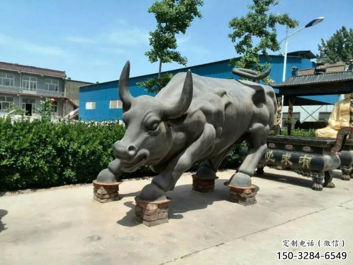 古銅色開荒牛雕塑 大型城市雕塑 商業(yè)街?jǐn)[件 古銅色開荒牛雕塑 大型城市雕塑 商業(yè)街?jǐn)[件