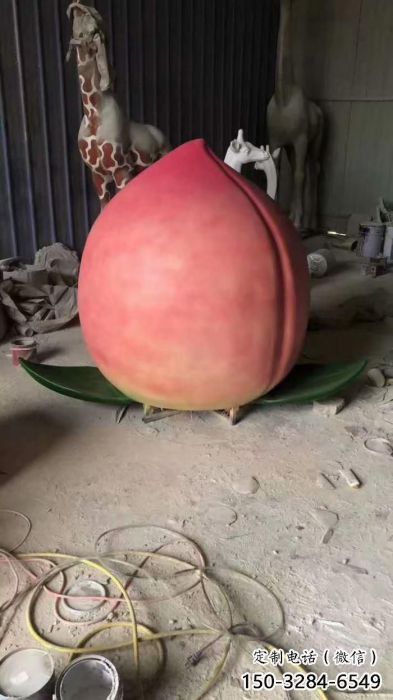 抽象桃子雕塑 店門口彩繪雕塑 步行街?jǐn)[件