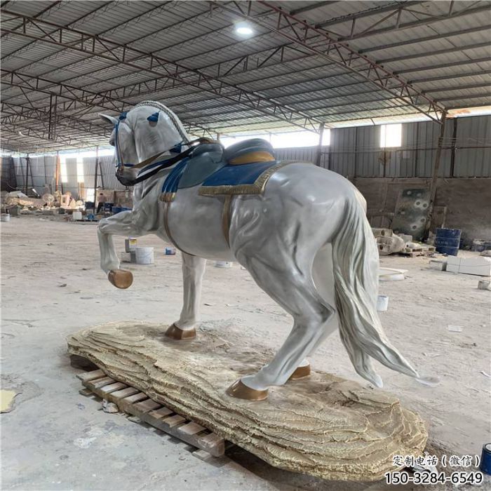 室內戰(zhàn)馬雕塑生產商，景觀題材，仿真效果工藝