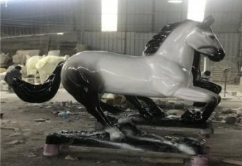 廣場戰(zhàn)馬雕塑廠家，動物擺件，仿古工藝