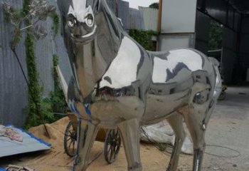 景區(qū)戰(zhàn)馬雕塑制作，動(dòng)物主題，景觀鏡面工藝效果