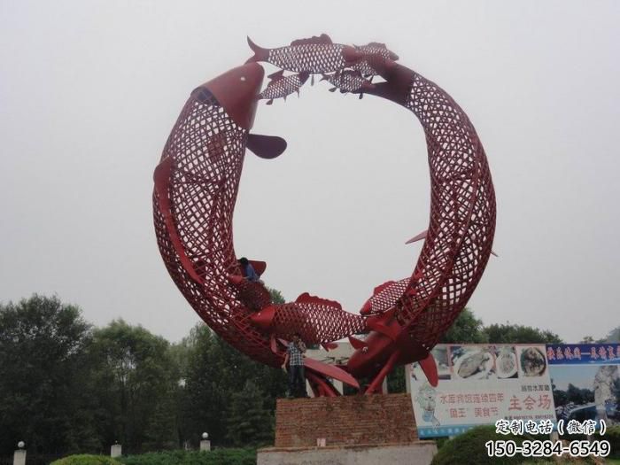 公園魚形雕塑，彩繪海洋雕塑，卡通主題