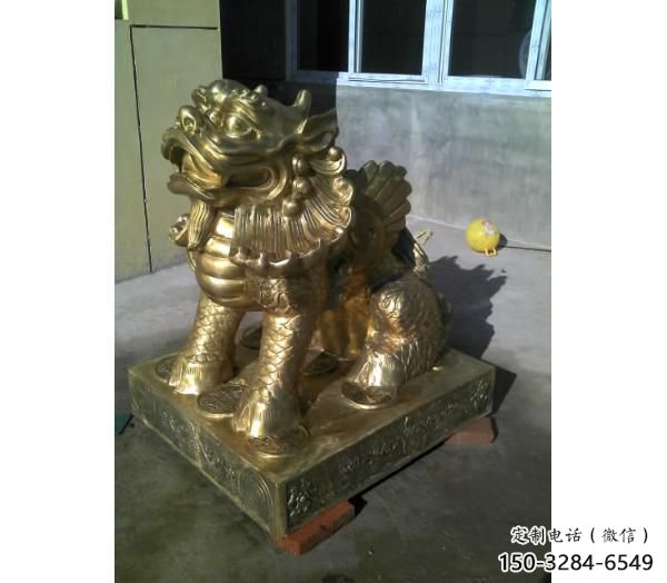 步行街貔貅雕塑，玻璃鋼動(dòng)物雕塑，仿古方式