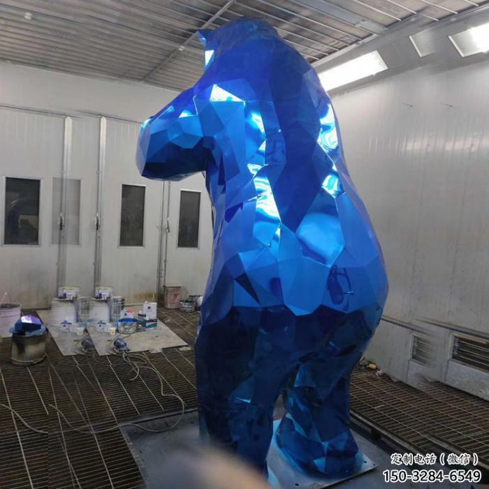 小區(qū)狗熊雕塑，幾何動物雕塑，抽象效果