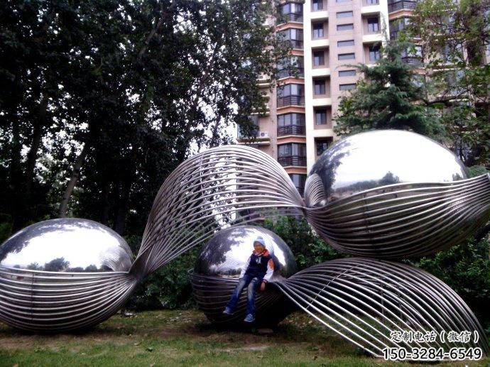 廣場恐龍蛋雕塑廠家 抽象景觀小品 烤漆雕塑
