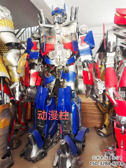 動漫版機(jī)甲擎天柱雕塑 動漫版機(jī)甲擎天柱雕塑