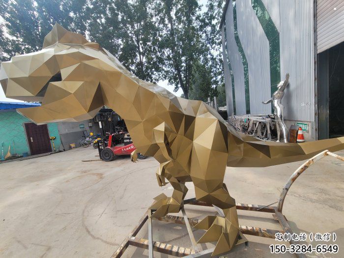 景觀恐龍雕塑供應(yīng)，公園雕塑，金屬幾何恐龍雕塑制作