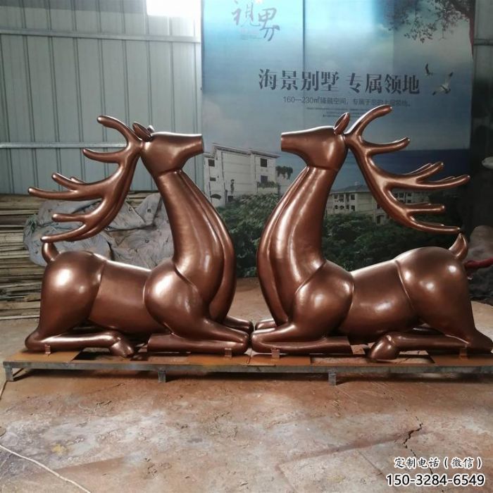 售樓部馴鹿雕塑，噴砂發(fā)光雕塑，彩繪題材