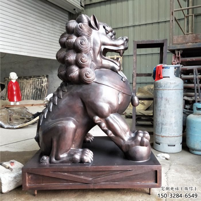 獅子雕塑優(yōu)選，城市裝飾，展示蹲獅雕塑定做
