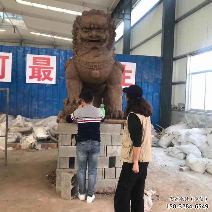制造獅子雕塑專供，地標擺件，蹲獅雕塑磨具