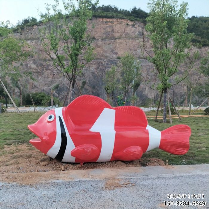 金魚坐凳雕塑 金魚坐凳雕塑