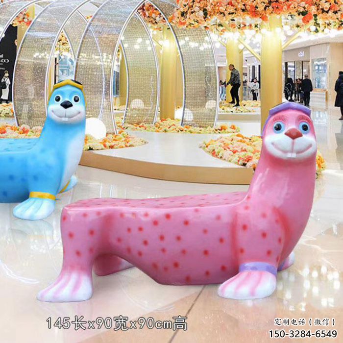 犀牛坐凳雕塑，美陳景觀雕塑，抽象效果