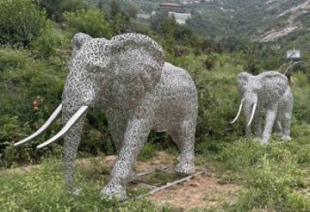 戶(hù)外大象雕塑通用，陸地?cái)[件，景觀鏤空大象雕塑制作