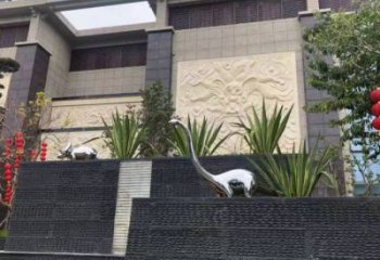 廣場恐龍雕塑供需，廣場雕塑，景觀鏡面恐龍雕塑定制