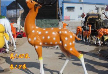 戶外小鹿雕塑制作，彩繪動物雕塑，玻璃鋼景觀雕塑
