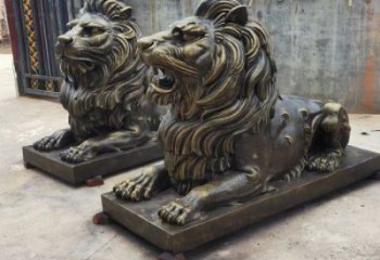 仿銅獅子雕塑，玻璃鋼仿銅趴獅雕塑廠家