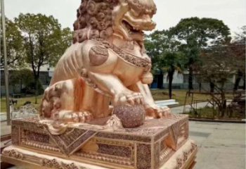 金屬獅子雕塑制作，黃銅鑄造，公共蹲獅雕塑優(yōu)選