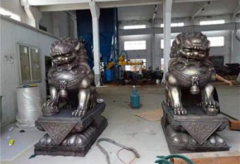 景觀獅子雕塑標(biāo)準(zhǔn)，鑄銅制作，景觀蹲獅雕塑優(yōu)價(jià)