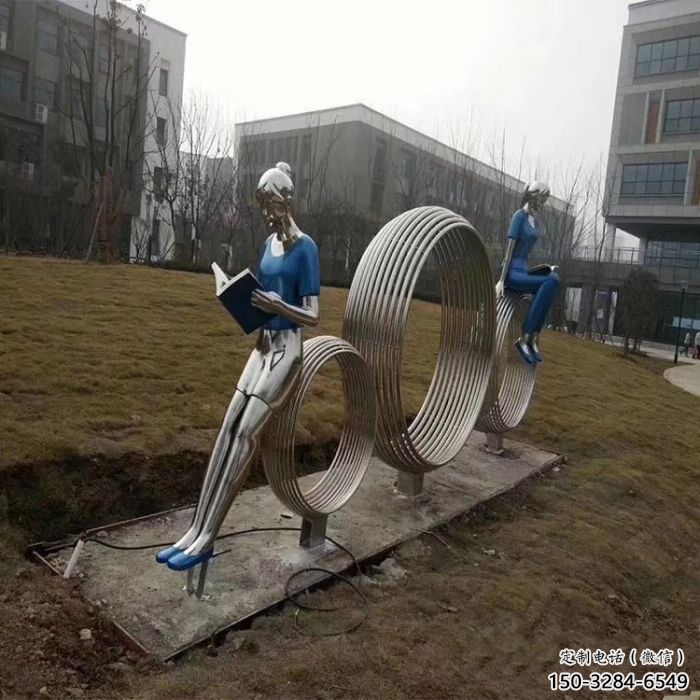 新鄉(xiāng)賽車(chē)雕塑制造商