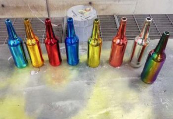 吉安公園啤酒瓶雕塑定價，村標概念，玻璃鋼啤酒瓶雕塑選用