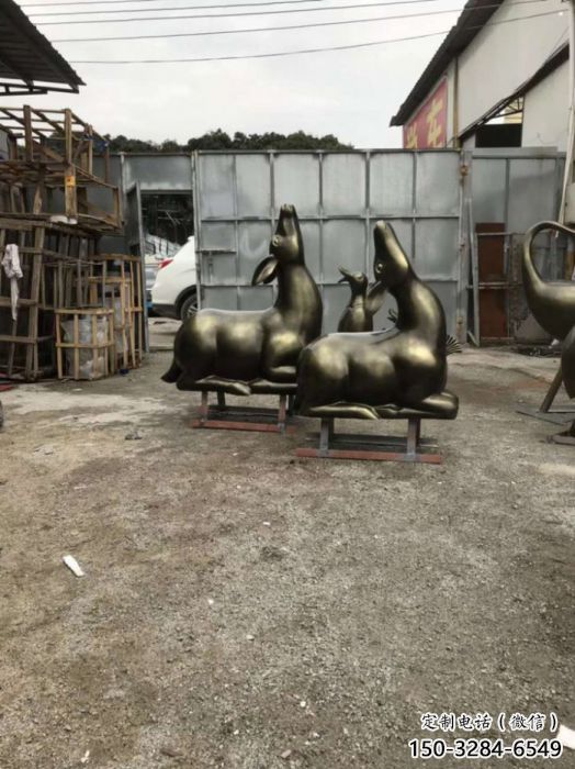 果洛小鹿雕塑選用，鍛造工藝，藝術(shù)抽象銅鹿雕塑標(biāo)準(zhǔn)
