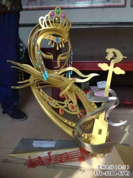 綿陽(yáng)公園臉譜雕塑