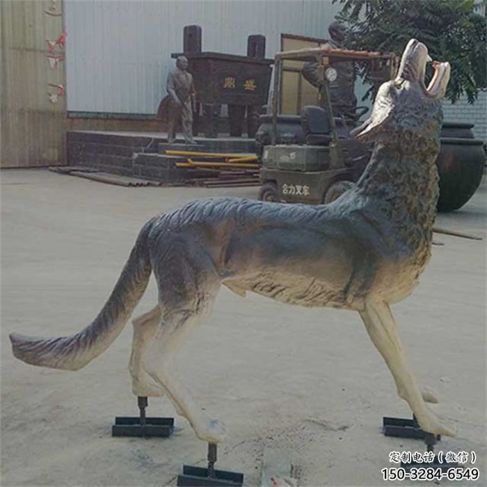 吐魯番銅狼雕塑廠家，銅雕動物狼，仿真工藝制作