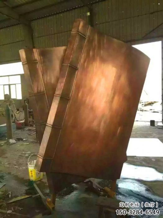 伊犁鑄銅書籍供應，街景小品，銅書籍雕塑廠家優(yōu)價