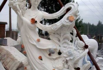 萬(wàn)柏林公園天女散花雕塑