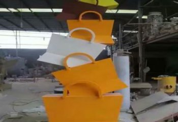 忻州烤漆挎包雕塑制造商，室外軟裝，景觀挎包雕塑制作