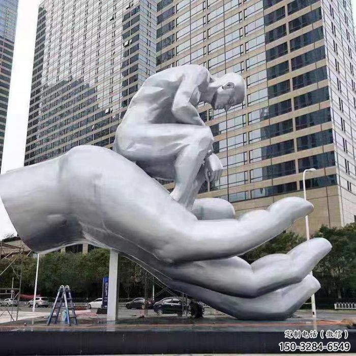 雙橋沉思者雕塑，景觀雕塑，手托人物雕塑廠家提供