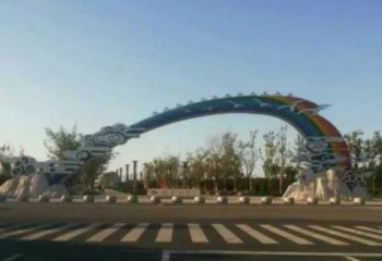 楚雄云朵大門(mén)雕塑，公園美陳元素，不銹鋼云朵大門(mén)雕塑